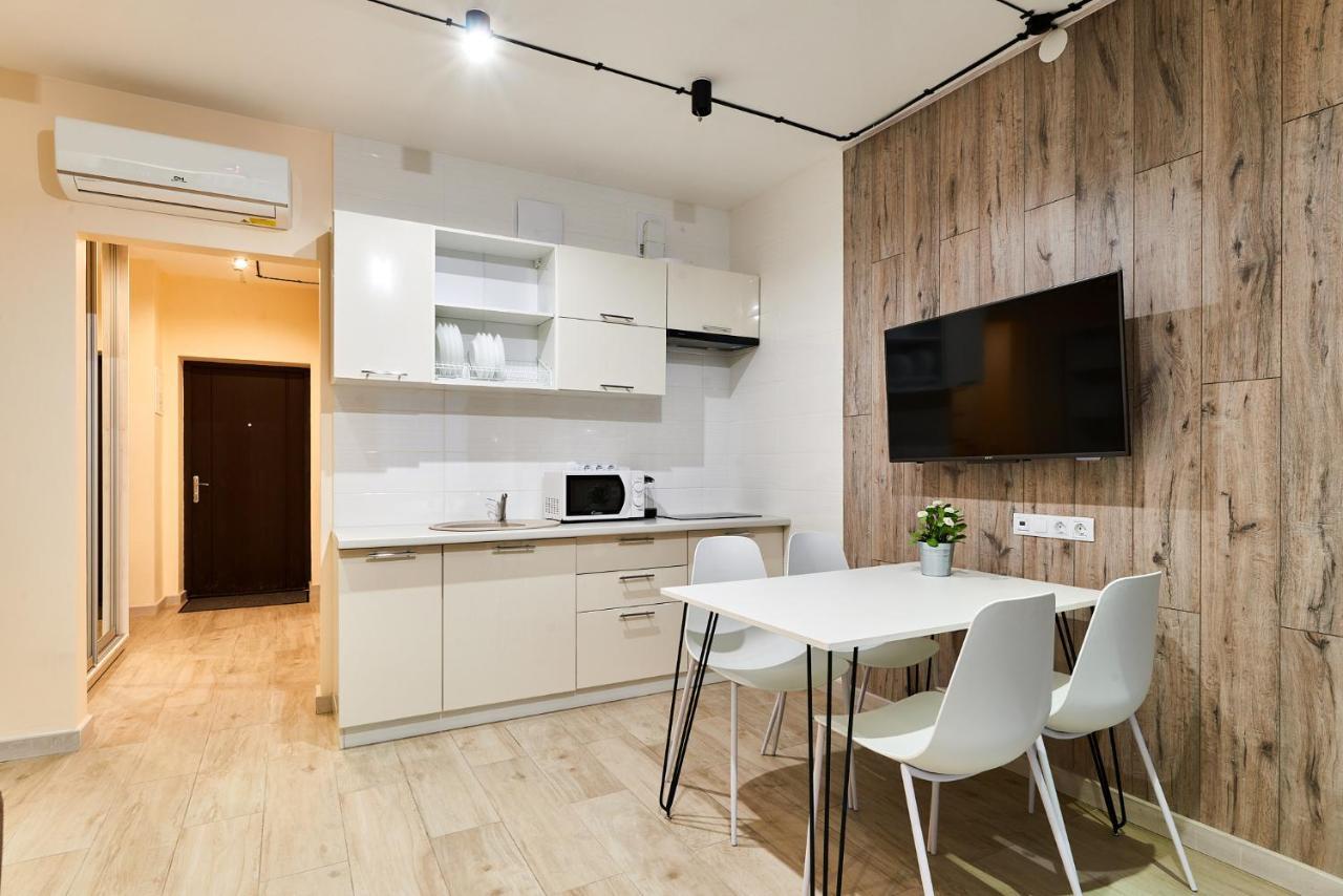 Apartment затишна у центрі міста Elisium3 Kyiv