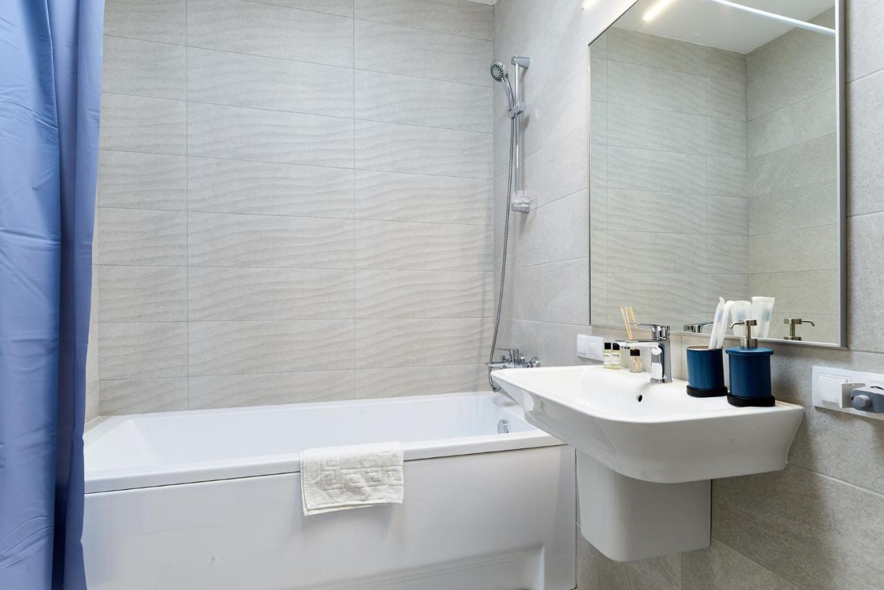 Apartment затишна у центрі міста Elisium3 *
