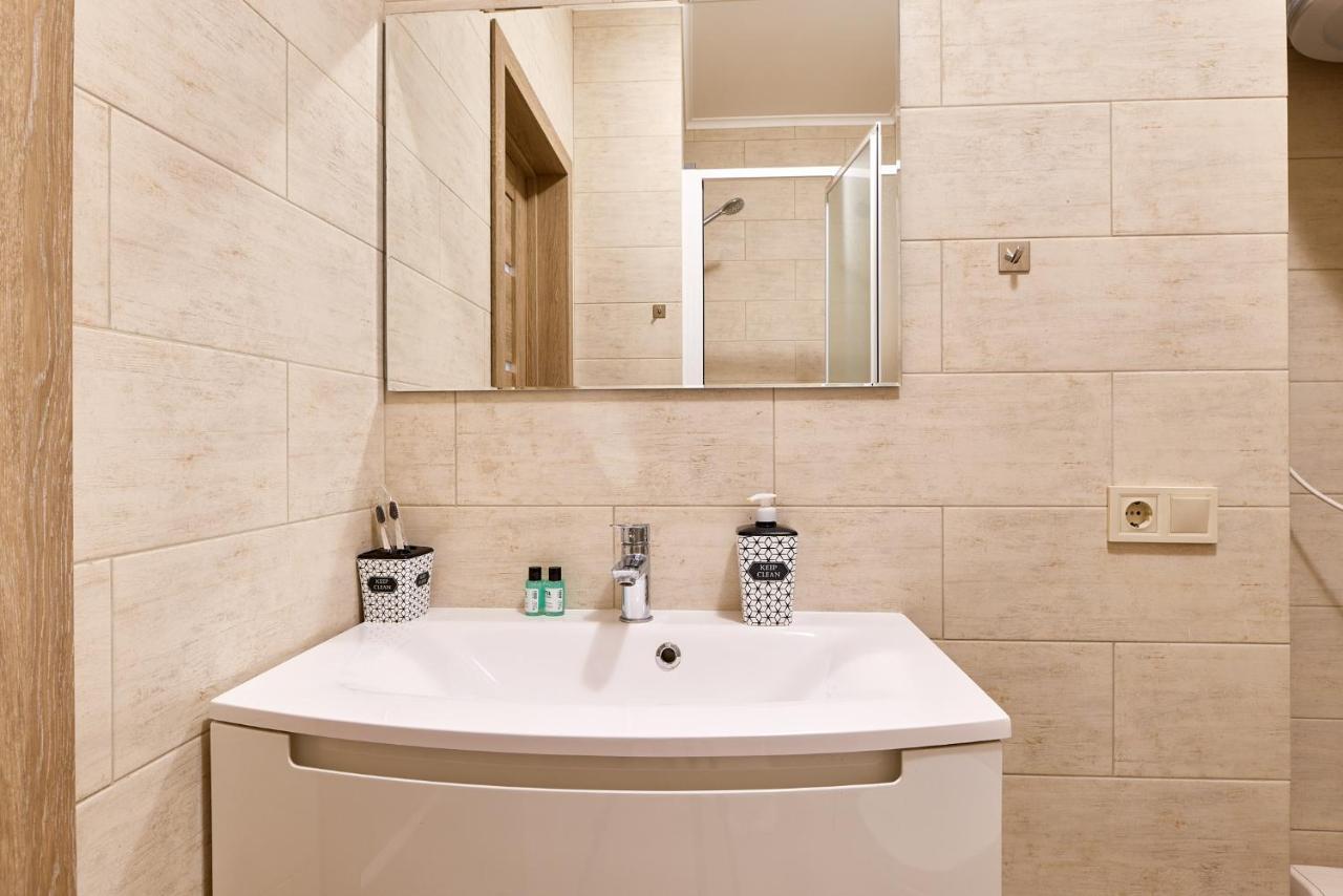 Apartment затишна у центрі міста Elisium3 Kyiv