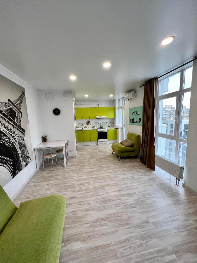затишна у центрі міста Elisium3 Apartment Kyiv