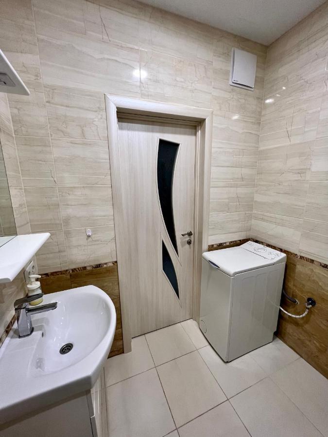 затишна у центрі міста Elisium3 Apartment