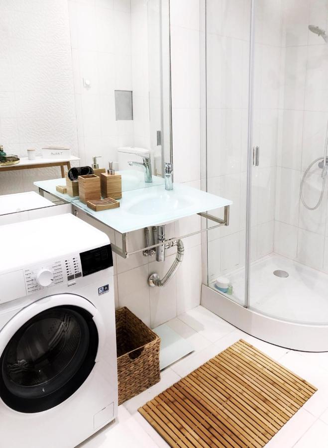 Apartment затишна у центрі міста Elisium3 *
