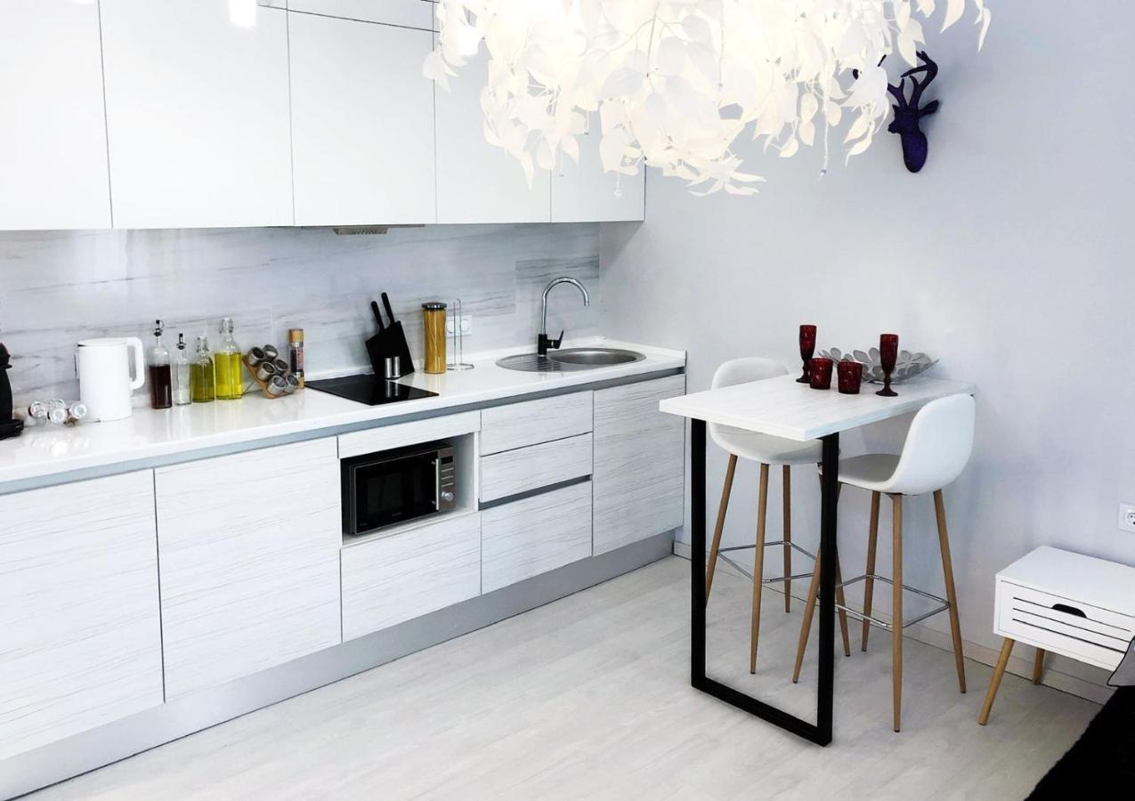 Apartment затишна у центрі міста Elisium3