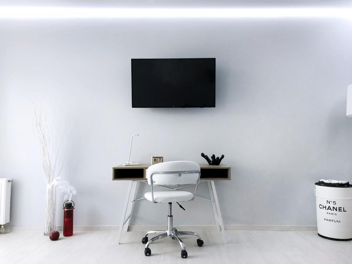 затишна у центрі міста Elisium3 Apartment *