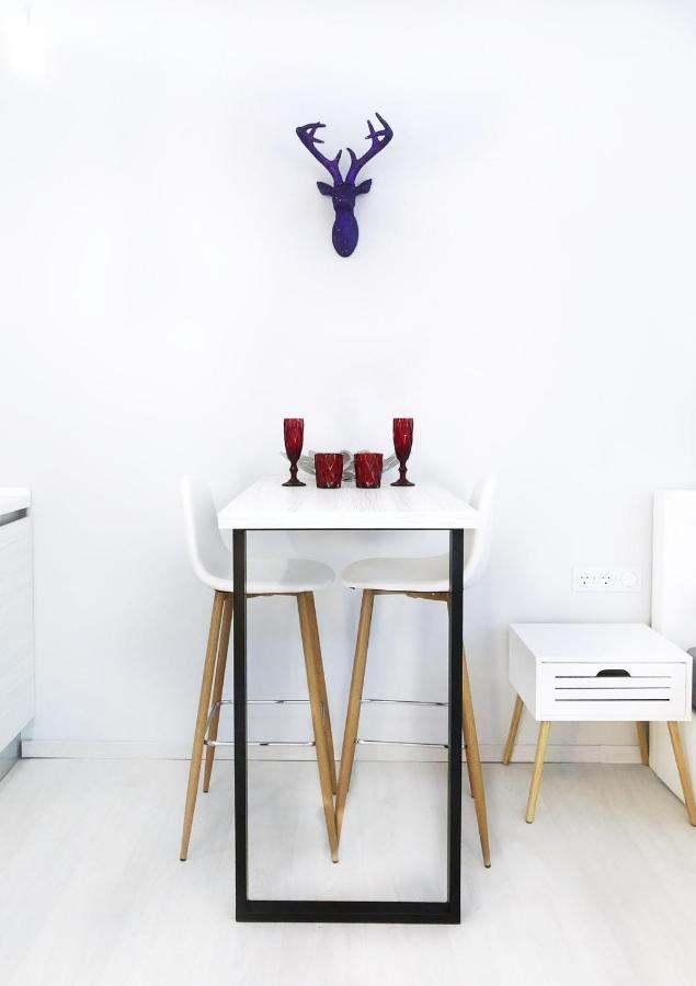 Apartment затишна у центрі міста Elisium3